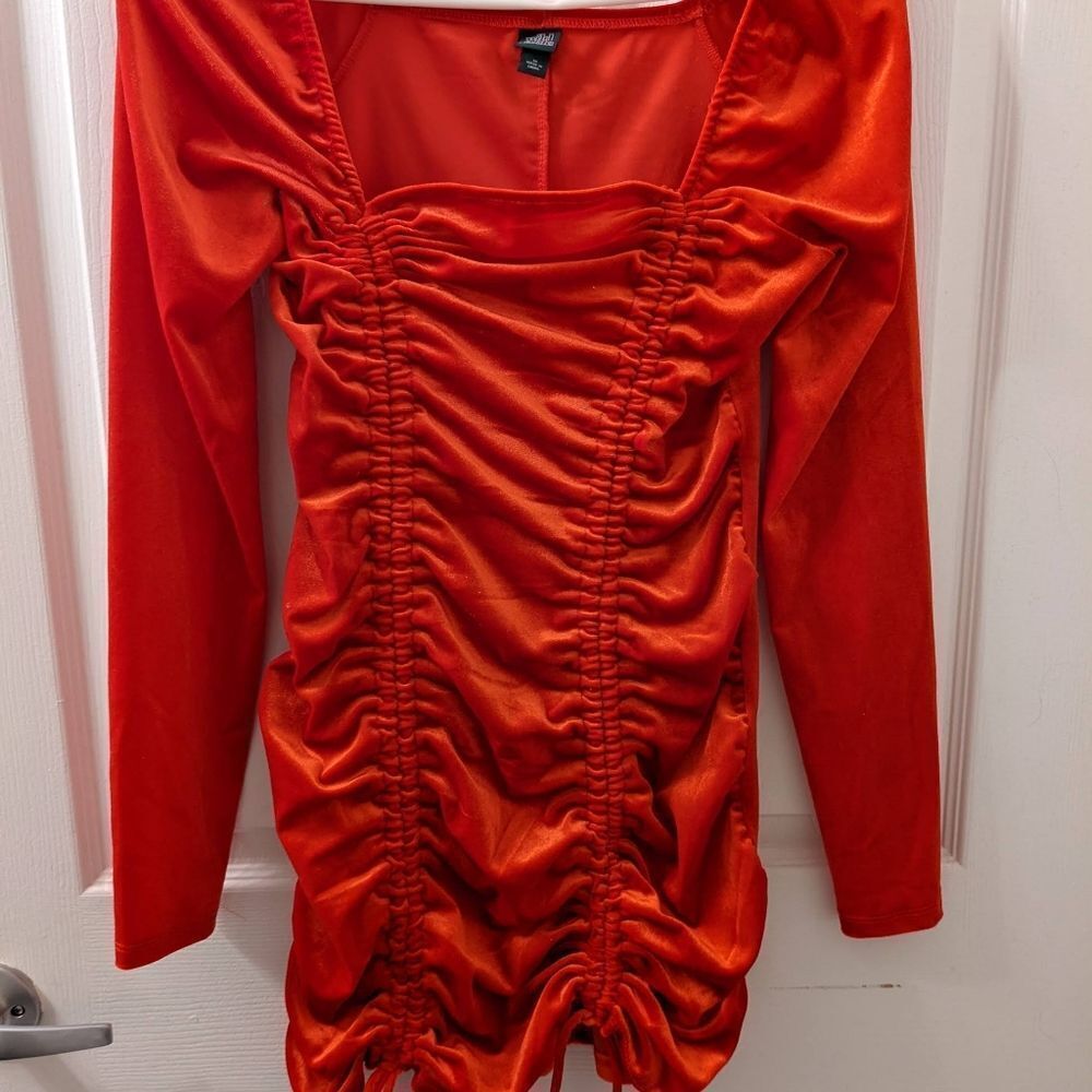 Wild Fable Velvet Long Sleeve Ruched Mini - red